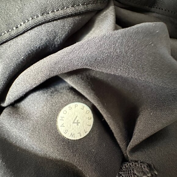 Lululemon On the Fly Pant - Picture 4 of 5